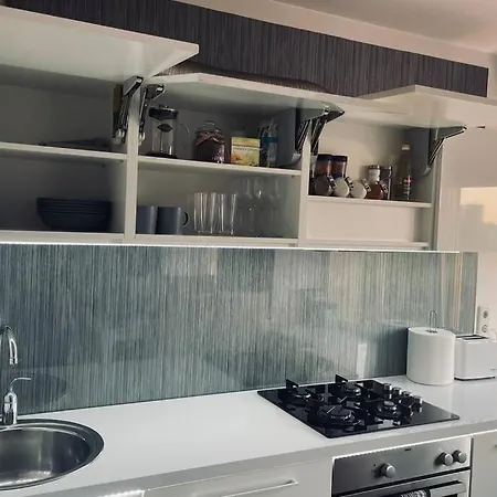 Cosy Close To Center Apartman *